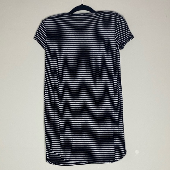 Striped T-shirt dress - Picture 2 of 2